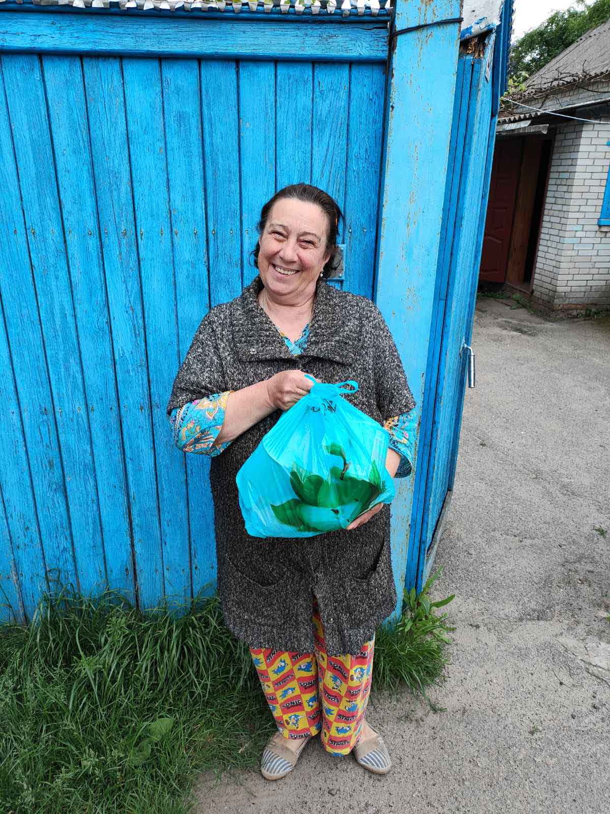 food to Ukrainians, Christian Aid Minstries